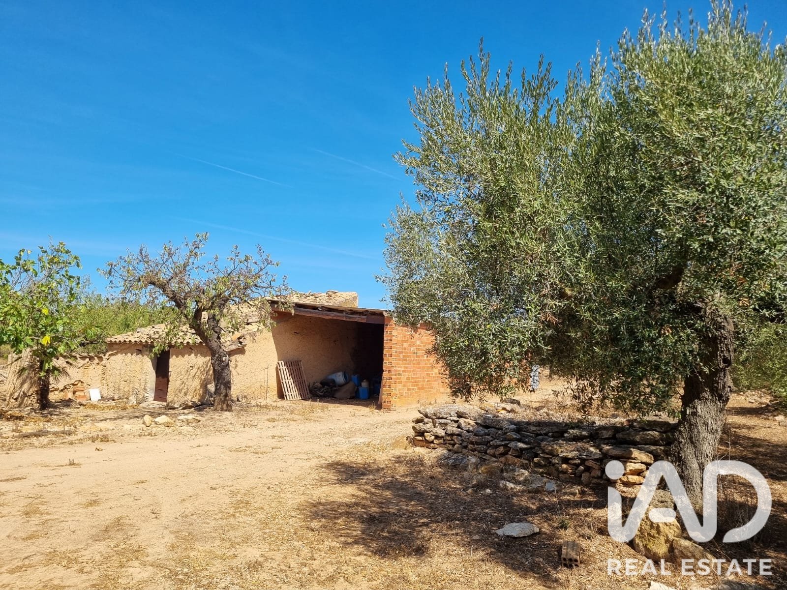 Zemes gabals Tivissa, Tarragona, Spānijā 38972 m2 Nr. 194337