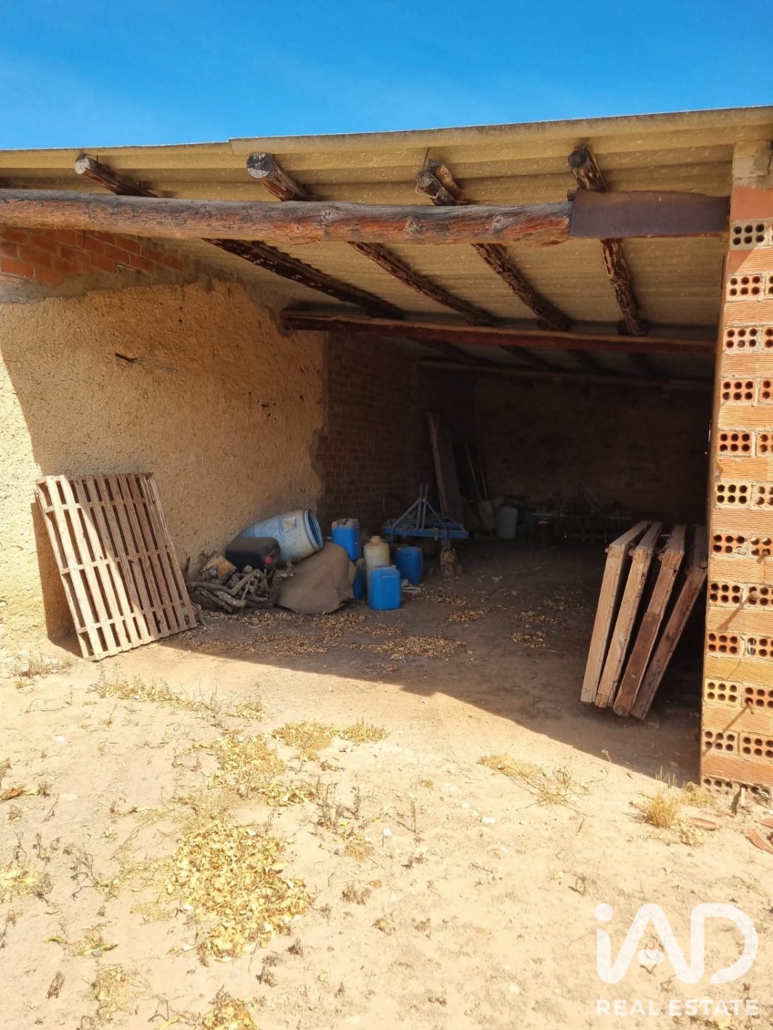 Zemes gabals Tivissa, Tarragona, Spānijā 38972 m2 Nr. 194337