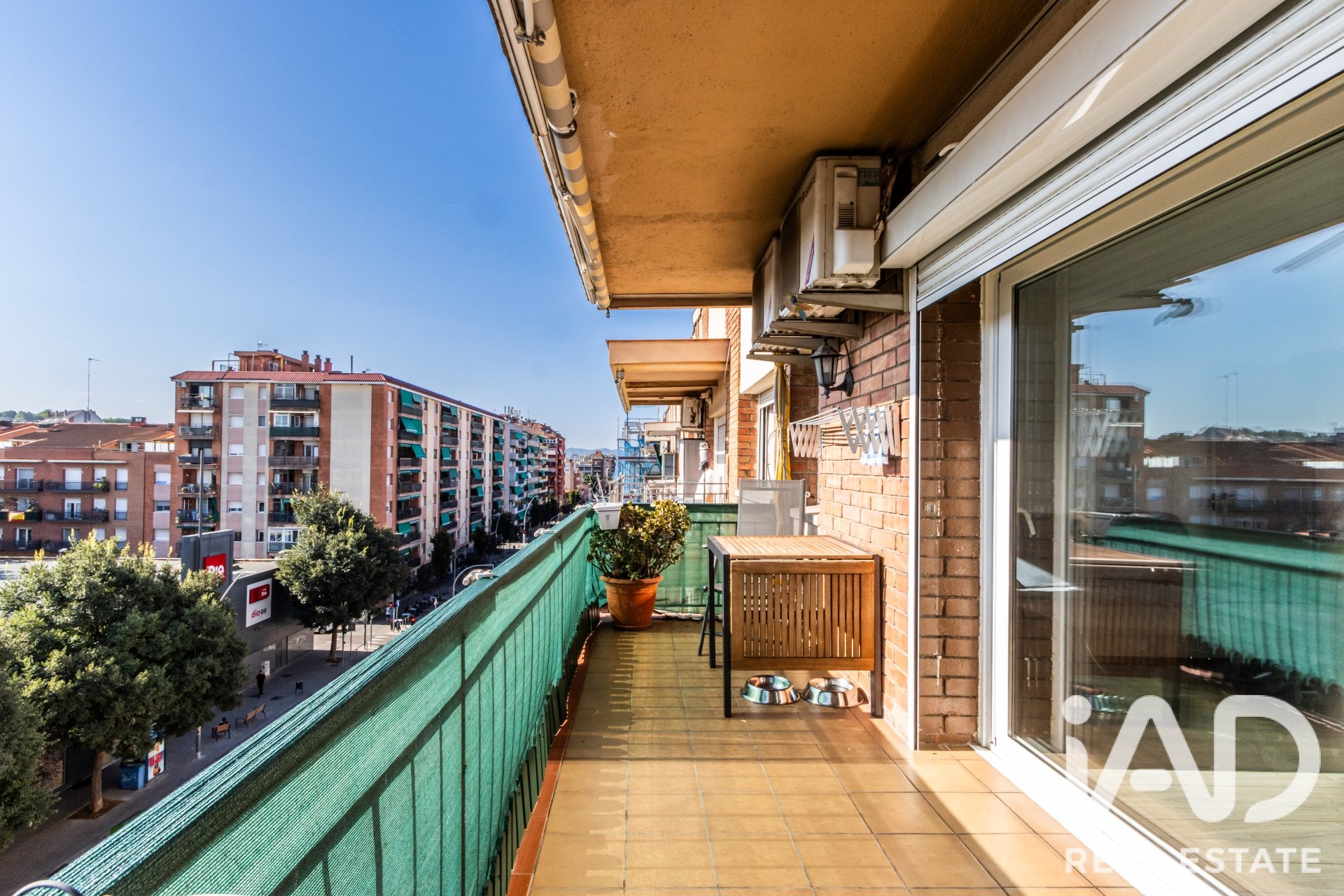 Apartment in Granollers, Barcelona, Spain 3 bedrooms, 87 sq.m. No. 194333