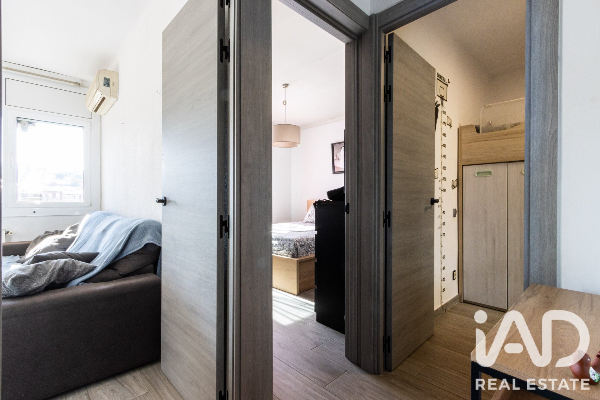 Apartment in Granollers, Barcelona, Spain 3 bedrooms, 87 sq.m. No. 194333