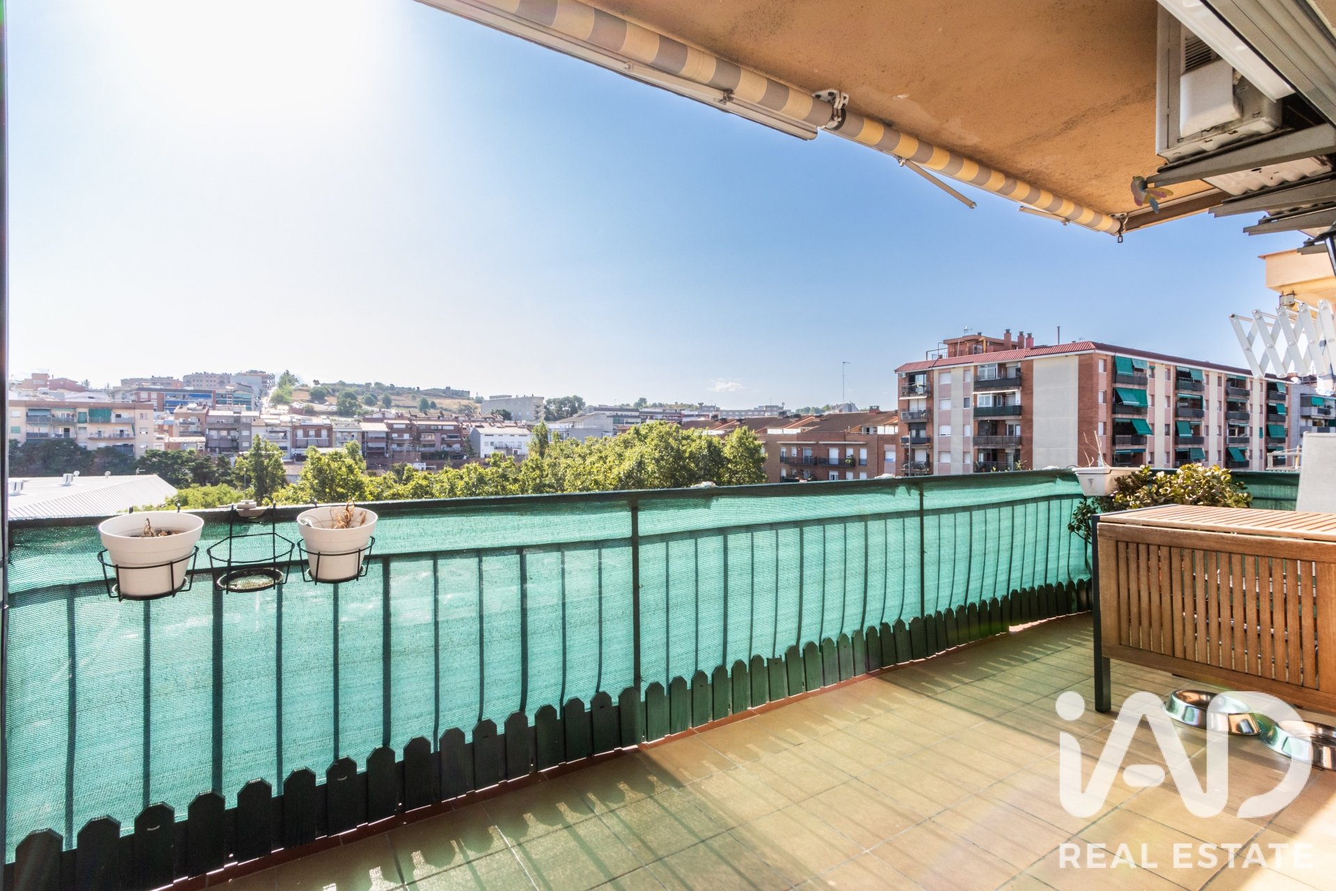 Apartment in Granollers, Barcelona, Spain 3 bedrooms, 87 sq.m. No. 194333