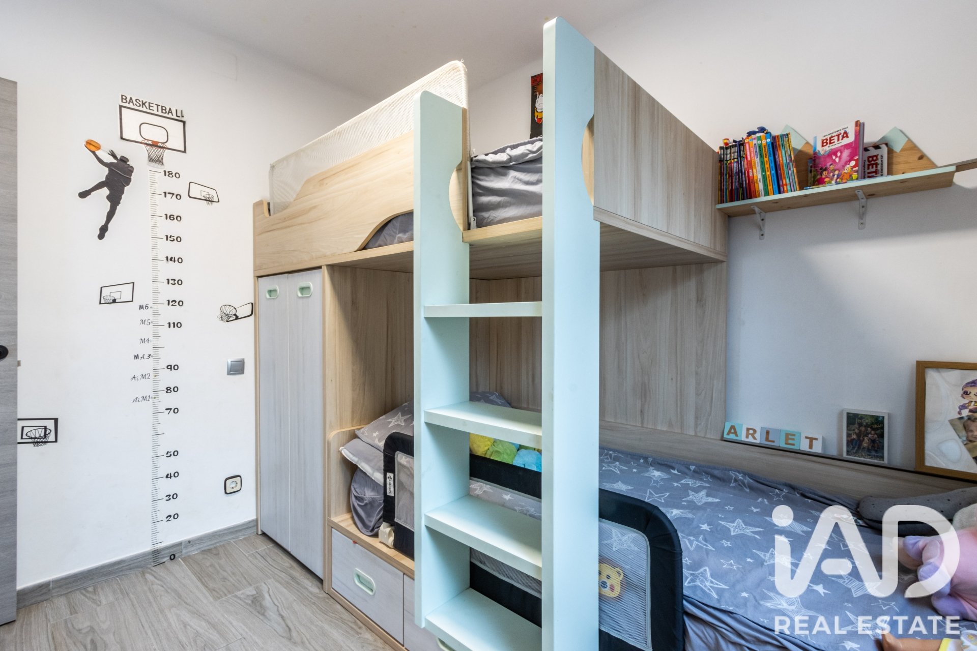 Apartment in Granollers, Barcelona, Spain 3 bedrooms, 87 sq.m. No. 194333
