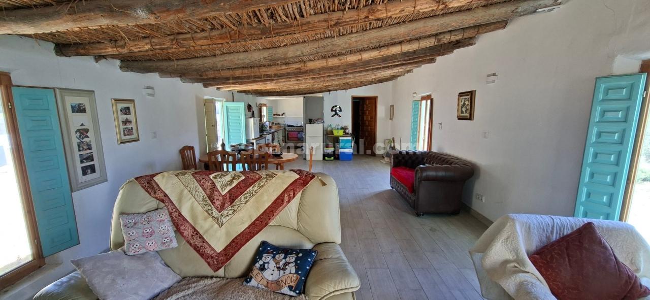 Hus i Arboleas, Almeria, Spanien 5 sovrum, 315 kvm. Nr. 167264