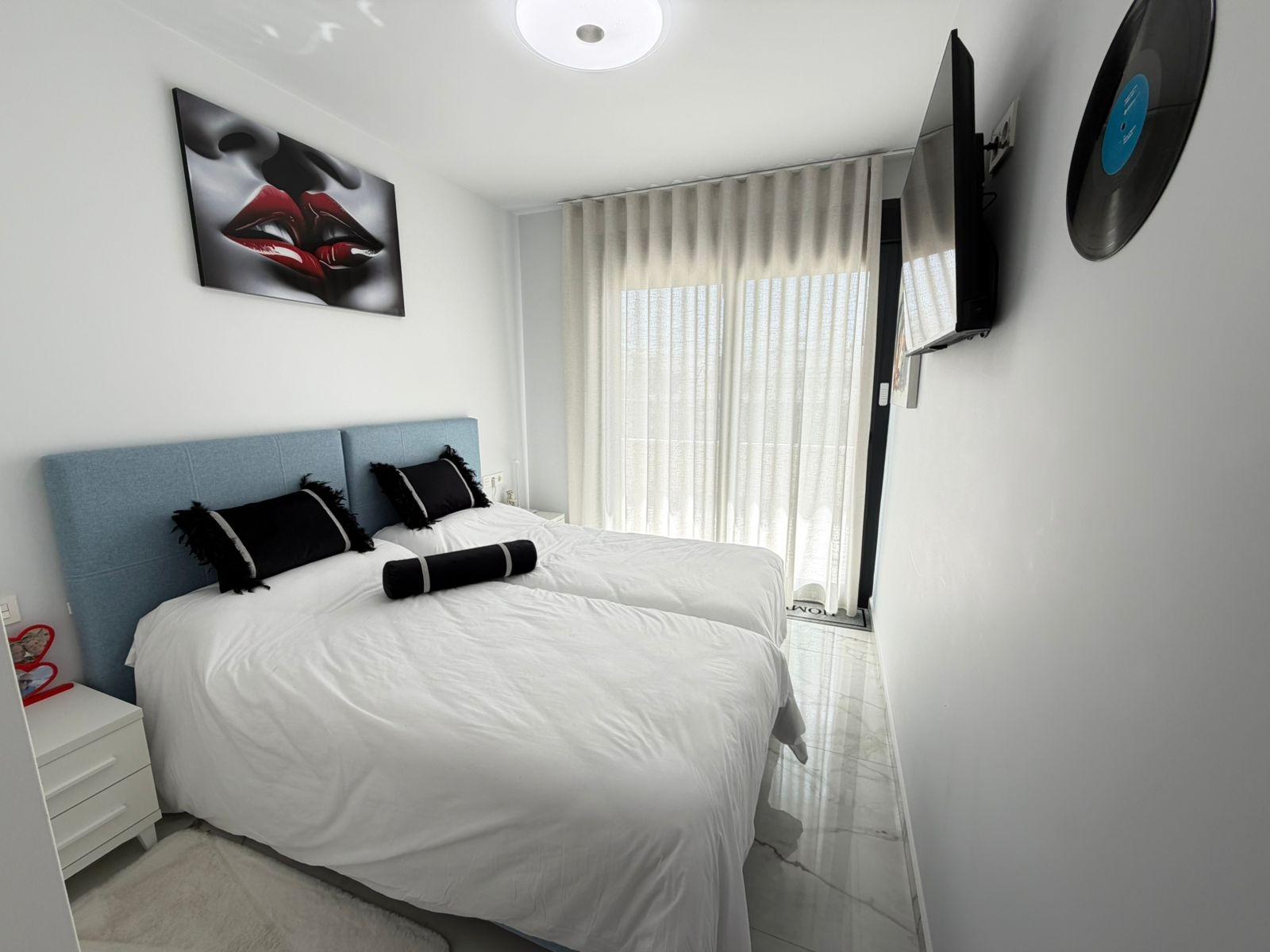 Apartment in La Florida, Alicante, Spain 3 bedrooms, 270 sq.m. No. 189644