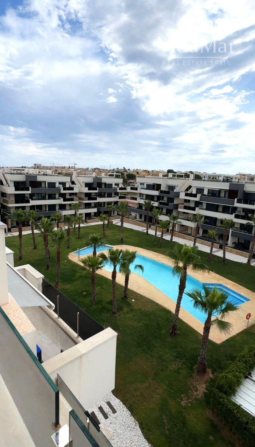 Apartment in La Florida, Alicante, Spain 3 bedrooms, 270 sq.m. No. 189644