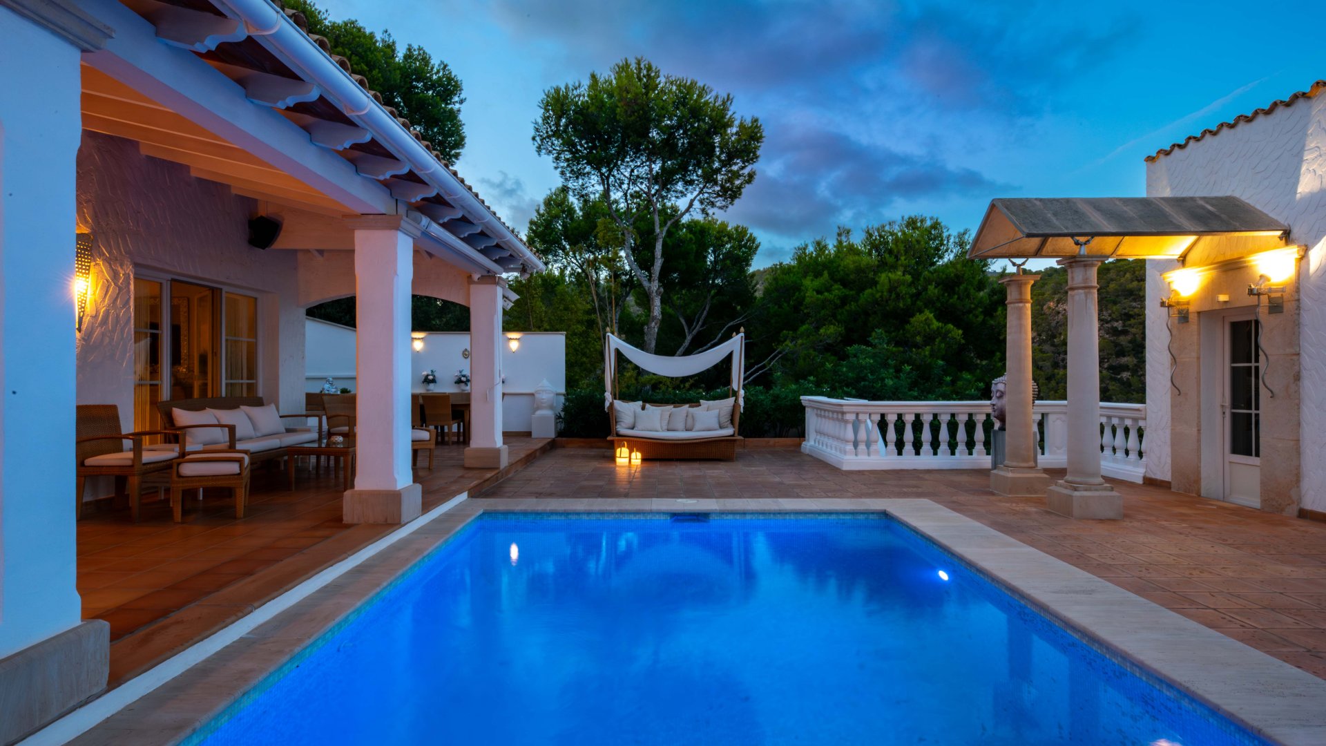 Villa in Mallorca, Spanien 5 Schlafzimmer, 396 m2 Nr. 137528