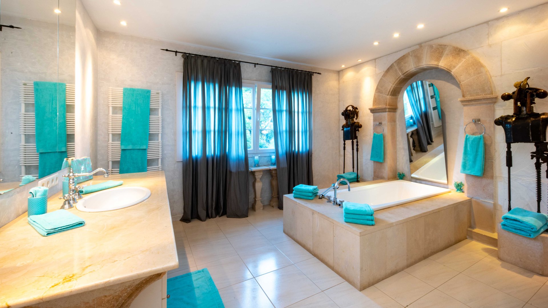 Villa in Mallorca, Spanien 5 Schlafzimmer, 396 m2 Nr. 137528