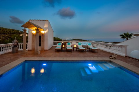 Villa Mallorca, Spānijā 5 istabas, 396 m2 Nr. 137528