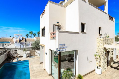 Huvila Ciudad Quesada, Alicante, Espanja 101 m2 No. 165985