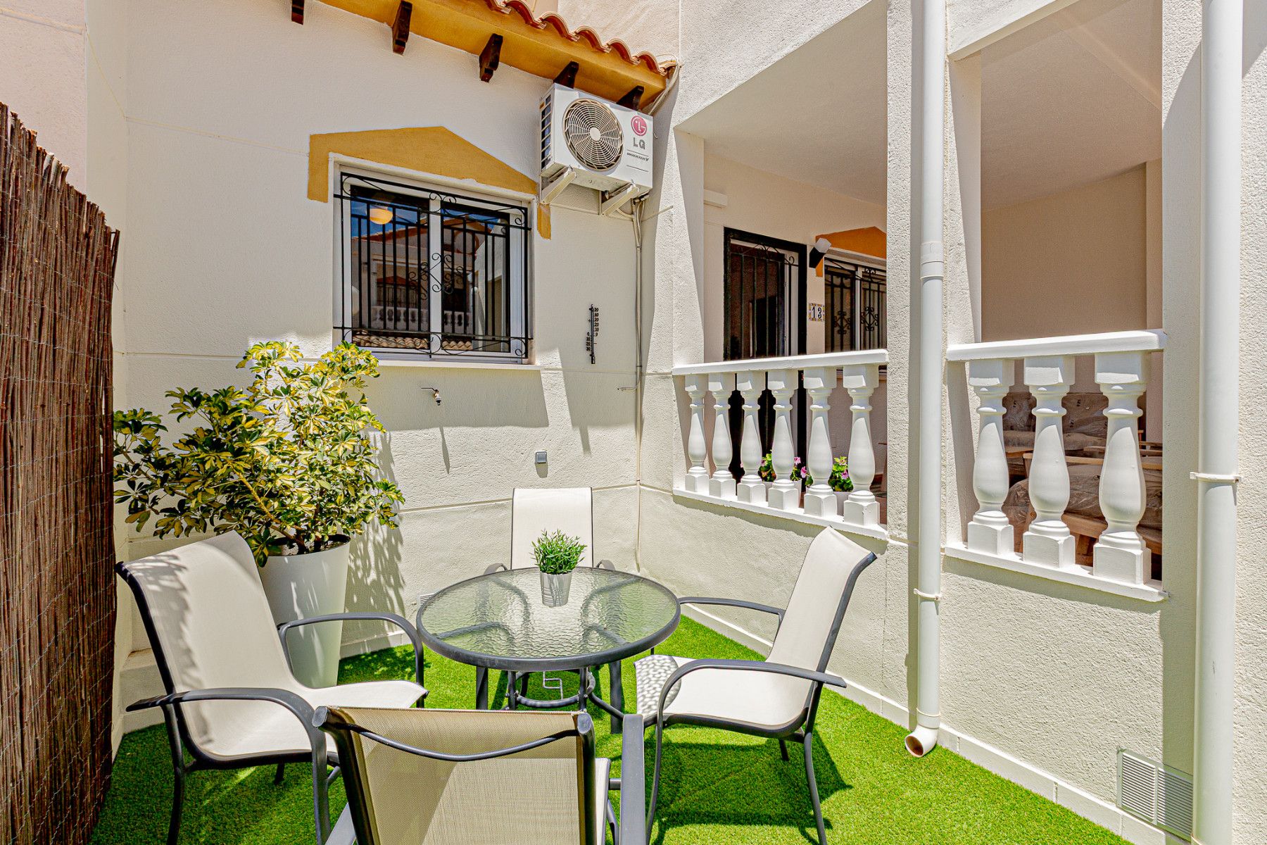 House in La Florida, Alicante, Spain 82 sq.m. No. 165983