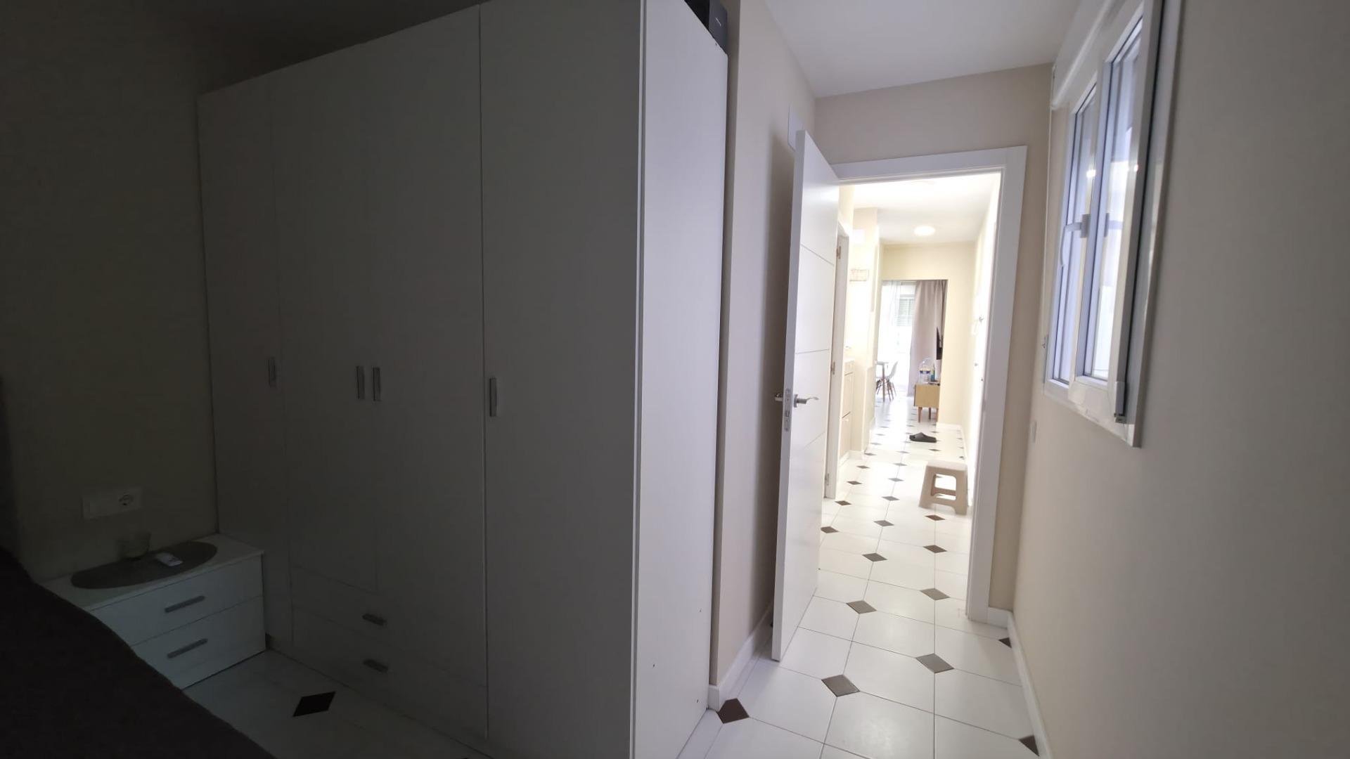 Apartment à Torrevieja, Alicante, Espagne 3 chambres, 93 m2 No. 177553