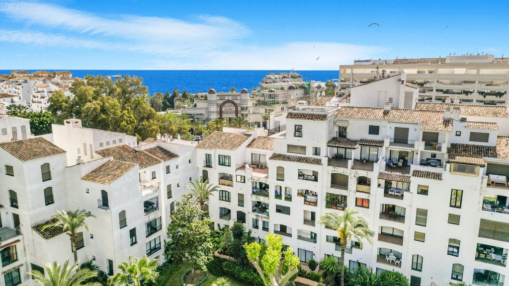 Apartamento en Marbella, Málaga, España 1 habitación, 55 m2 No. 177557