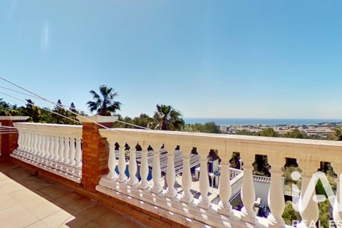 Дом в Эль-Вендрель, Таррагона, Испания 5 спален, 382м2 №172752