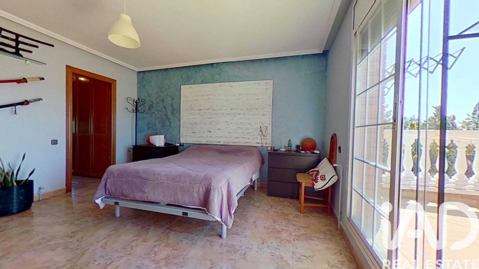 Hus i El Vendrell, Tarragona, Spanien 5 sovrum, 382 kvm. Nr. 172752
