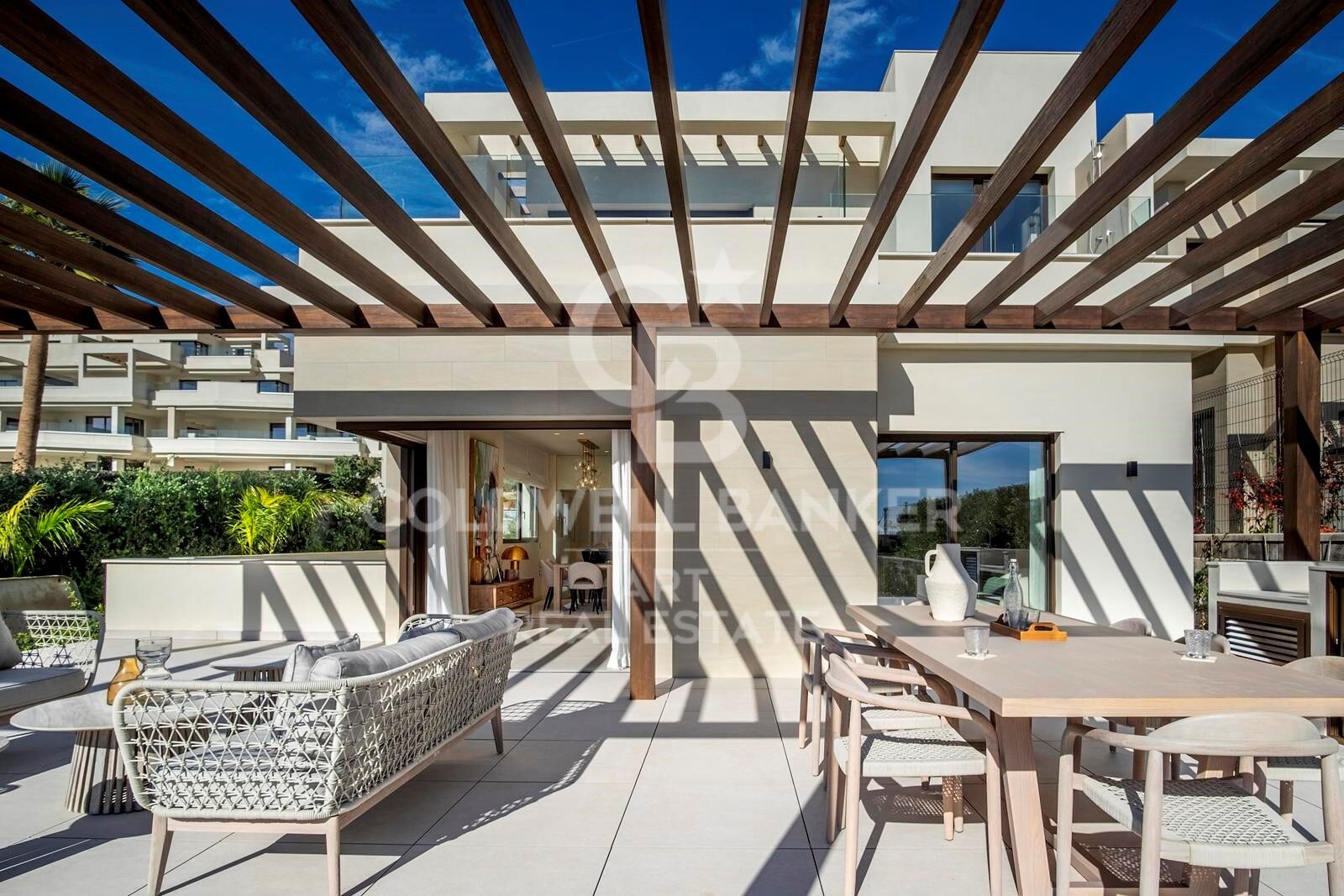 Huvila Estepona, Malaga, Espanja 4 makuuhuonetta, 371 m2 No. 158806
