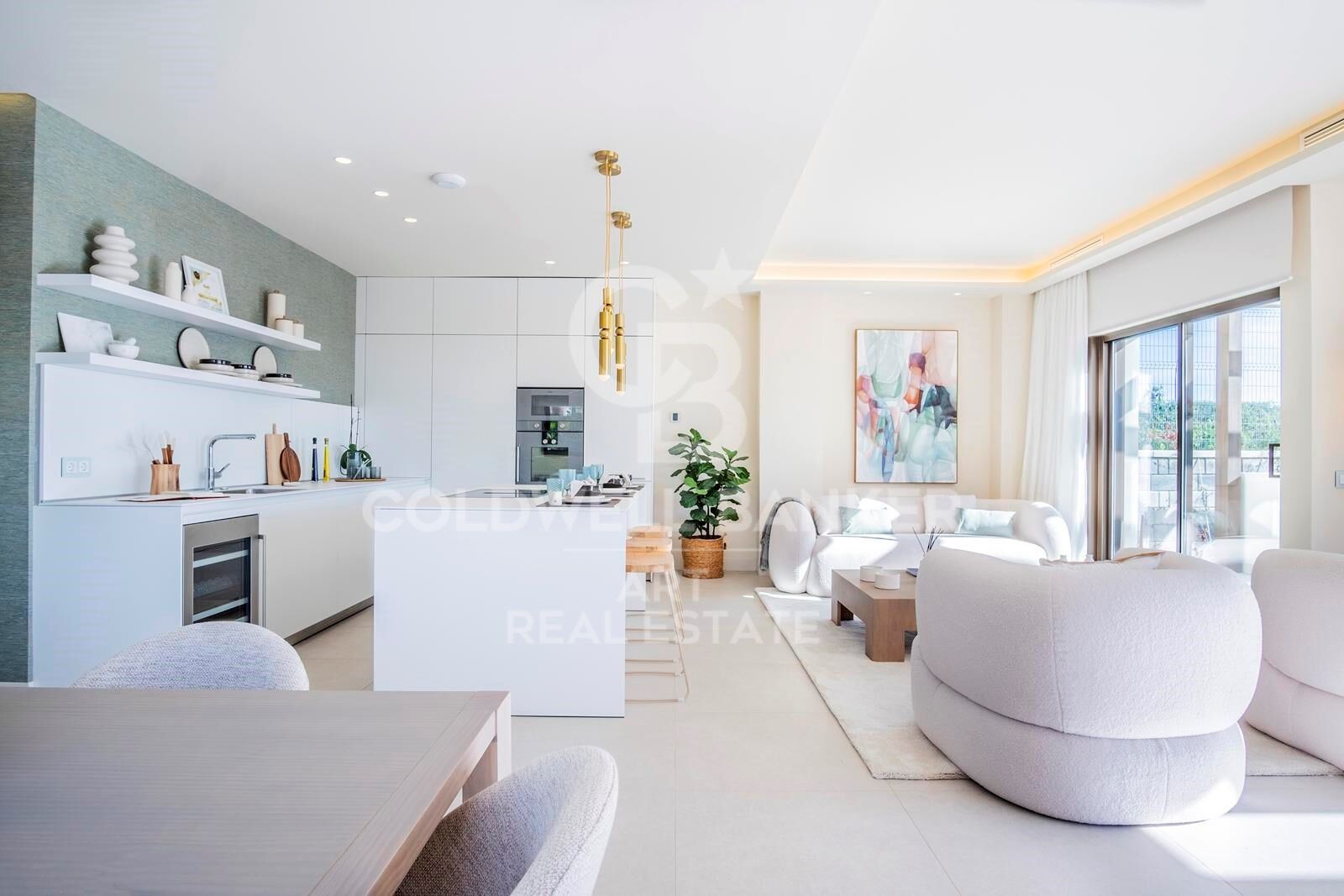 Huvila Estepona, Malaga, Espanja 4 makuuhuonetta, 371 m2 No. 158806