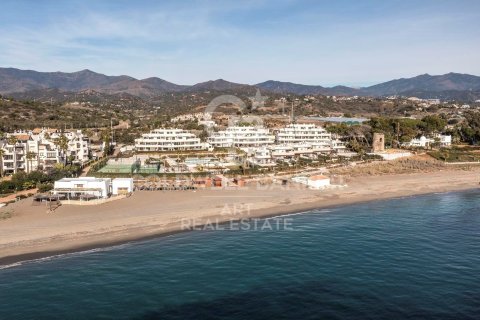 Villa a Estepona, Malaga, Spagna 4 camere da letto, 371 mq. N° 158806
