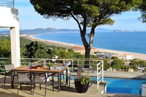 Casa a Begur, Girona, Spagna 4 camere da letto, 396 mq. N° 160729