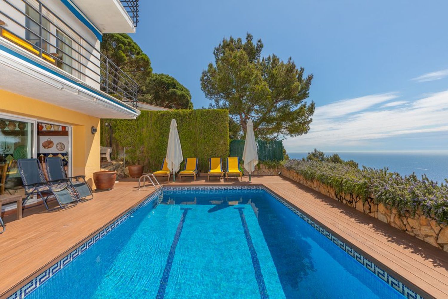 Māja Blanes, Girona, Spānijā 5 istabas, 350 m2 Nr. 160726