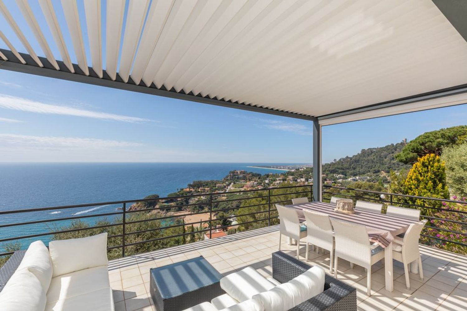 Māja Blanes, Girona, Spānijā 5 istabas, 350 m2 Nr. 160726