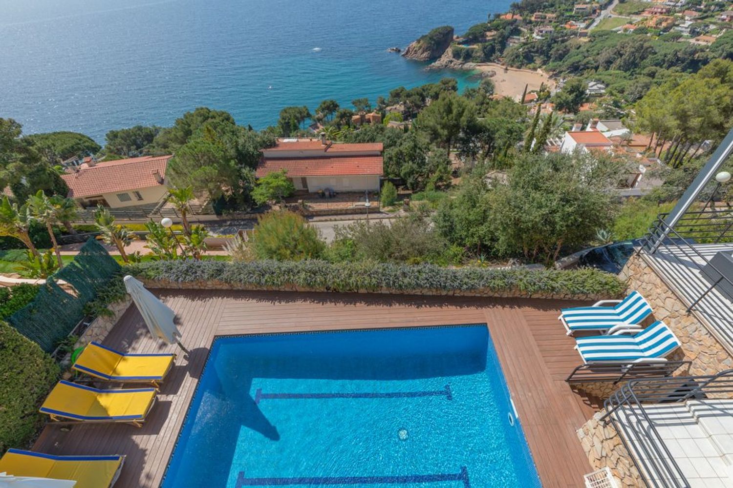 Māja Blanes, Girona, Spānijā 5 istabas, 350 m2 Nr. 160726