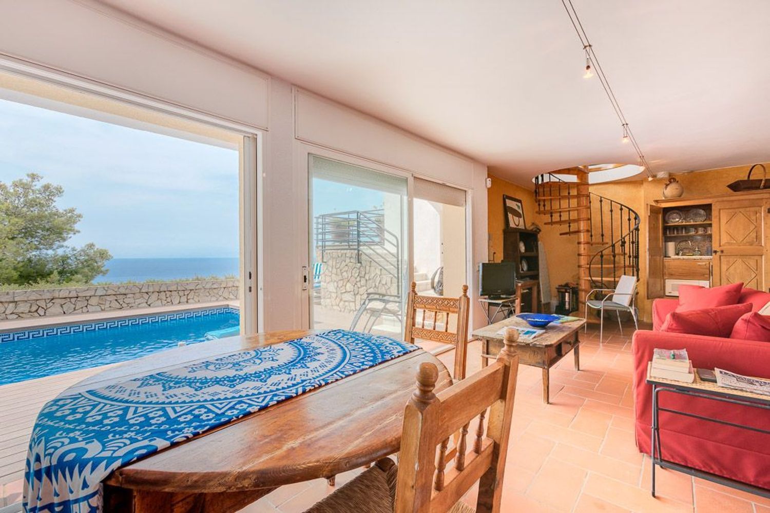 Māja Blanes, Girona, Spānijā 5 istabas, 350 m2 Nr. 160726