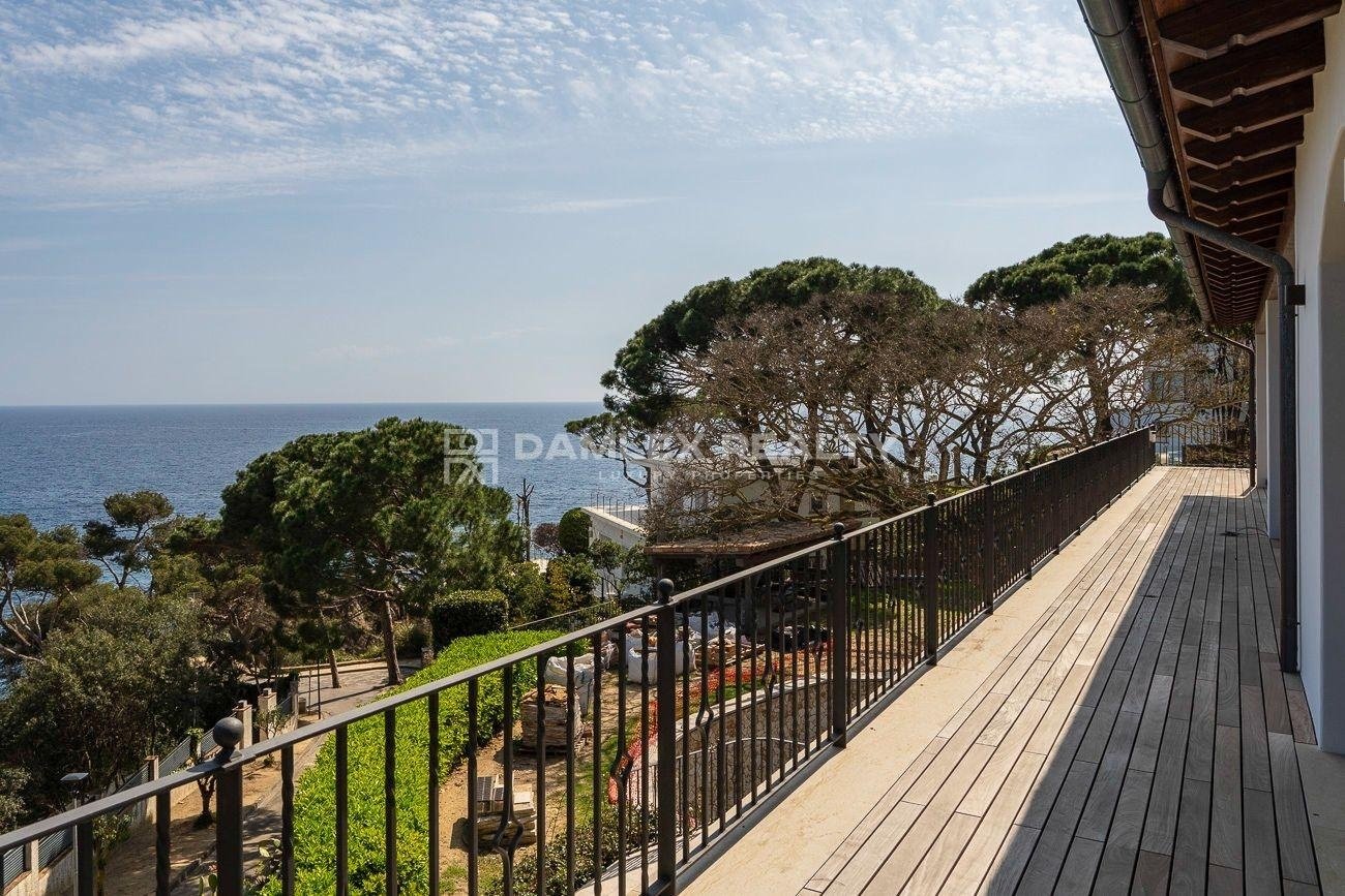 Villa in Lloret de Mar, Girona, Spanien 12 Schlafzimmer,  Nr. 176663