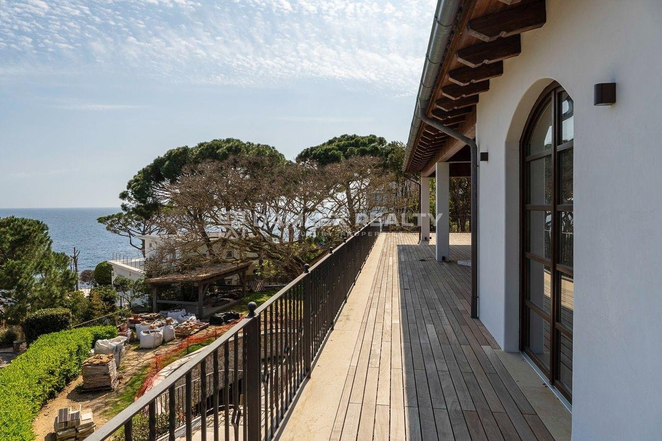 Villa in Lloret de Mar, Girona, Spanien 12 Schlafzimmer,  Nr. 176663