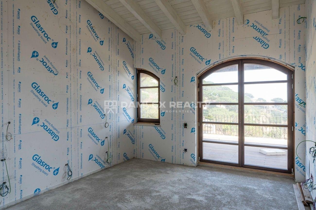 Villa in Lloret de Mar, Girona, Spanien 12 Schlafzimmer,  Nr. 176663