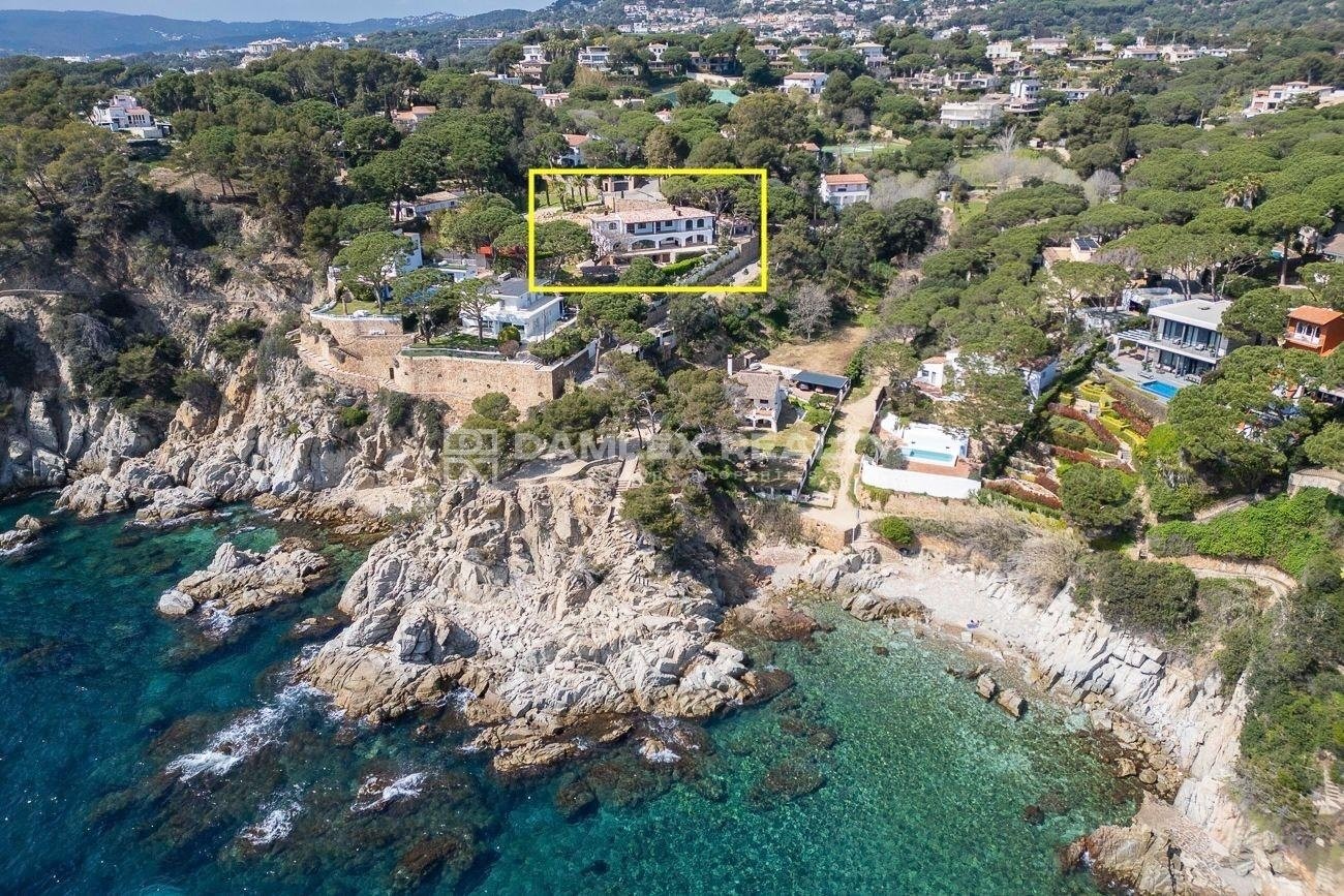 Villa in Lloret de Mar, Girona, Spanien 12 Schlafzimmer,  Nr. 176663
