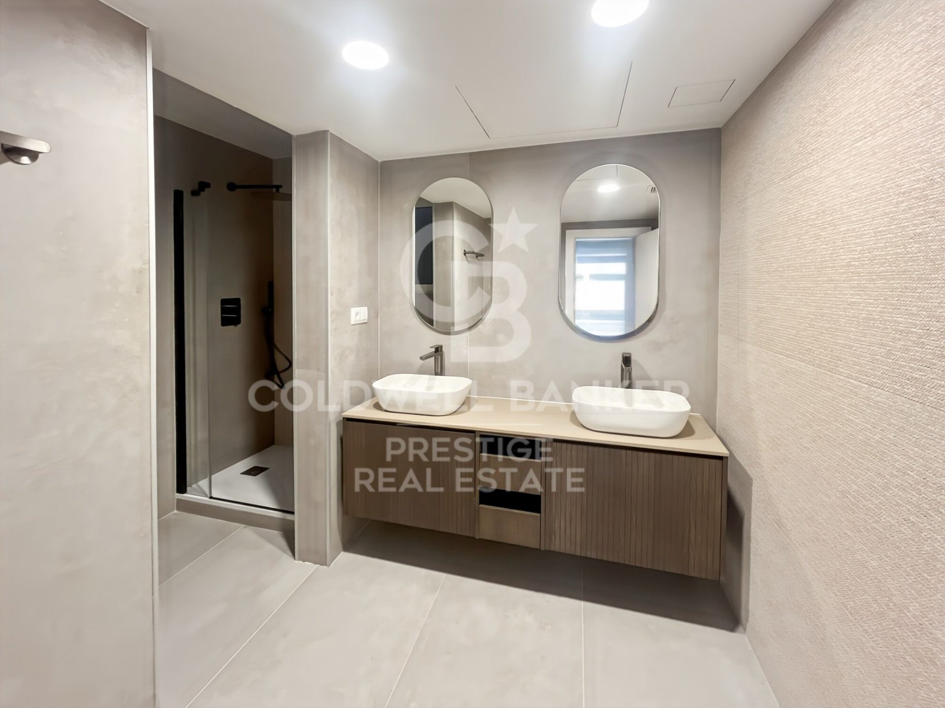 Apartament w Barcelona, Hiszpania 3 sypialnie, 162 mkw. nr 157026