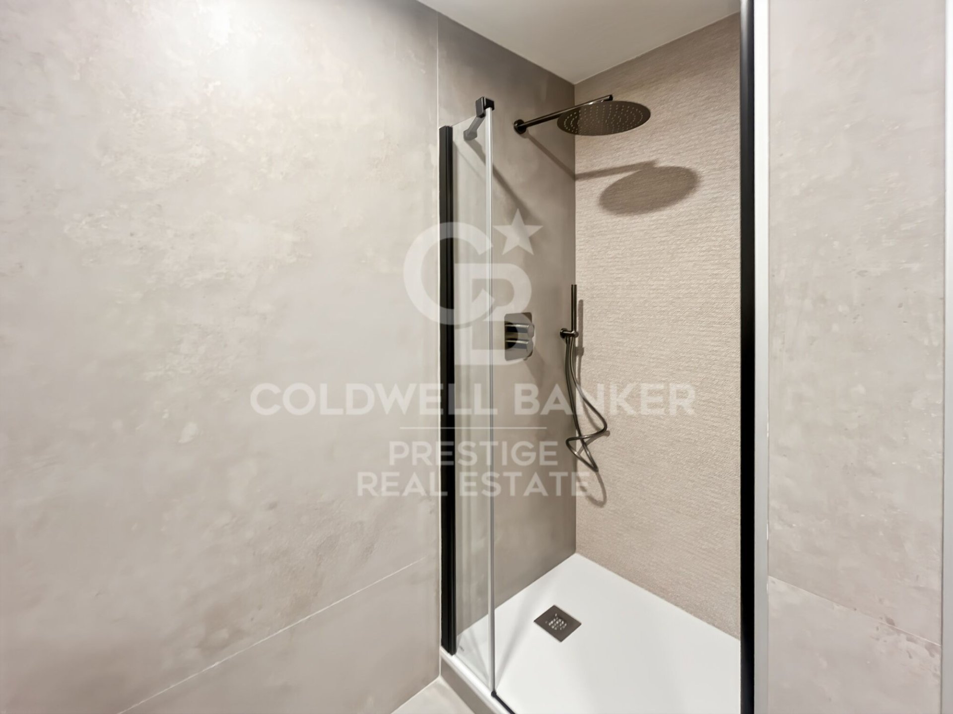 Apartament w Barcelona, Hiszpania 3 sypialnie, 162 mkw. nr 157026