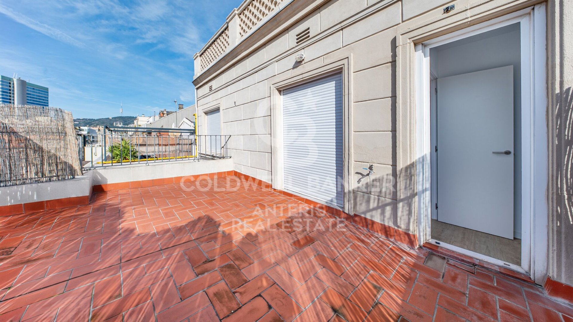 Penthouse w Barcelona, Hiszpania 4 sypialnie, 180 mkw. nr 157028