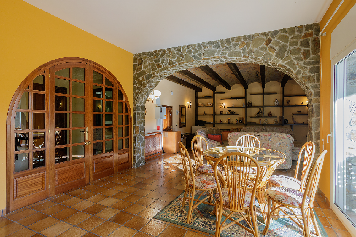 Villa i Blanes, Girona, Spanien 4 sovrum, 455 kvm. Nr. 180612