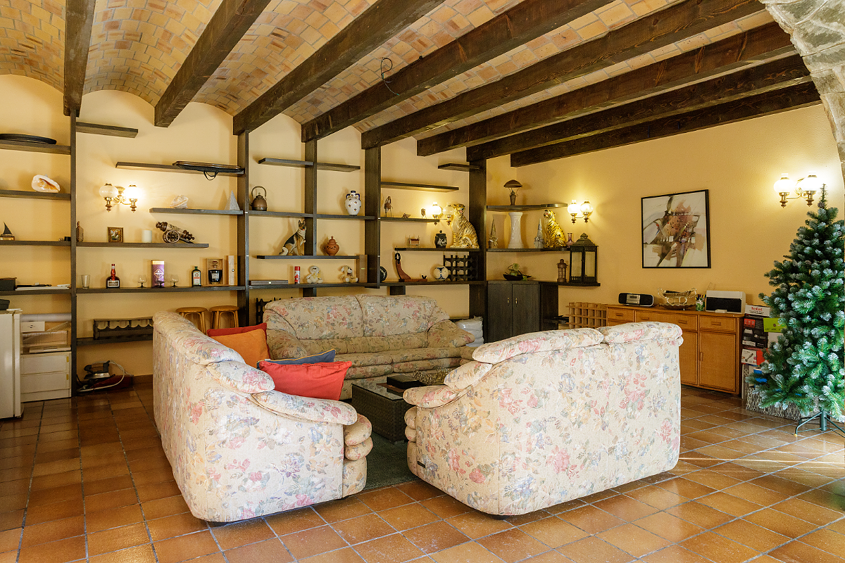 Villa i Blanes, Girona, Spanien 4 sovrum, 455 kvm. Nr. 180612