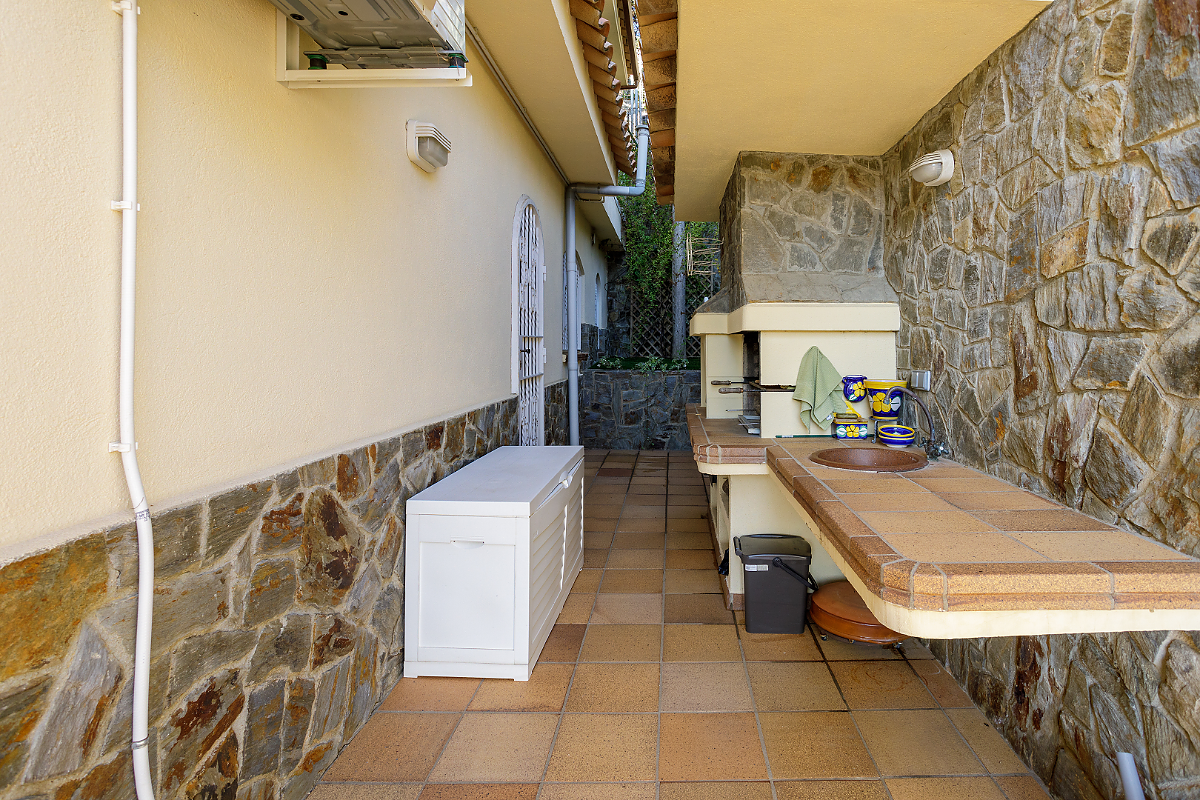 Villa i Blanes, Girona, Spanien 4 sovrum, 455 kvm. Nr. 180612