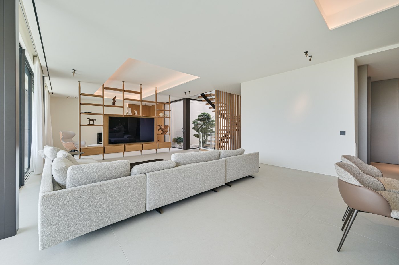 Villa in Lloret de Mar, Girona, Spain 4 bedrooms, 500 sq.m. No. 180617