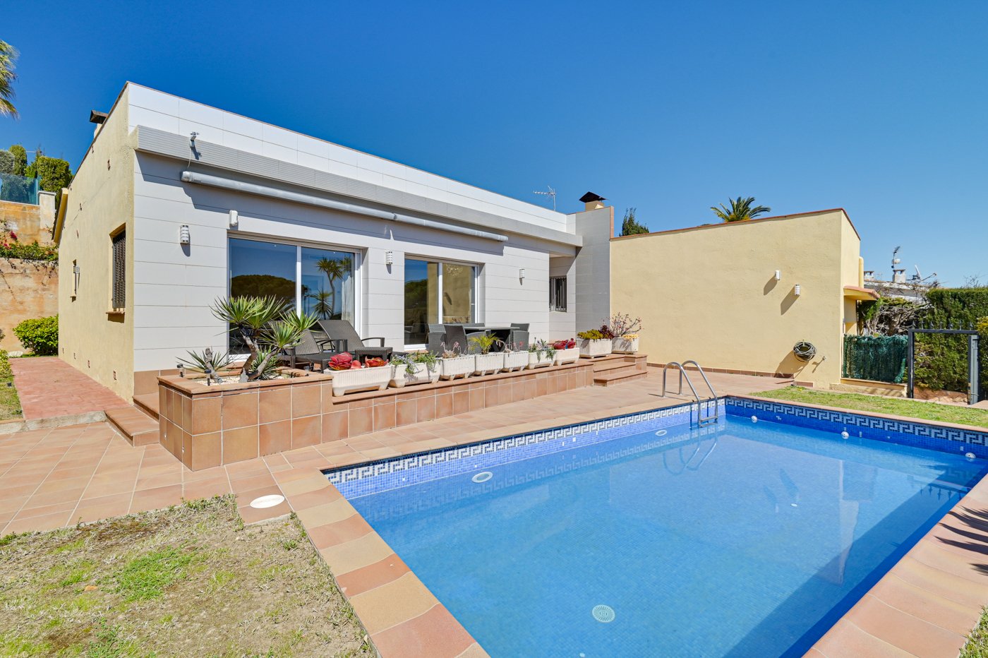 Villa in Lloret de Mar, Girona, Spanien 4 Schlafzimmer, 224 m2 Nr. 180618