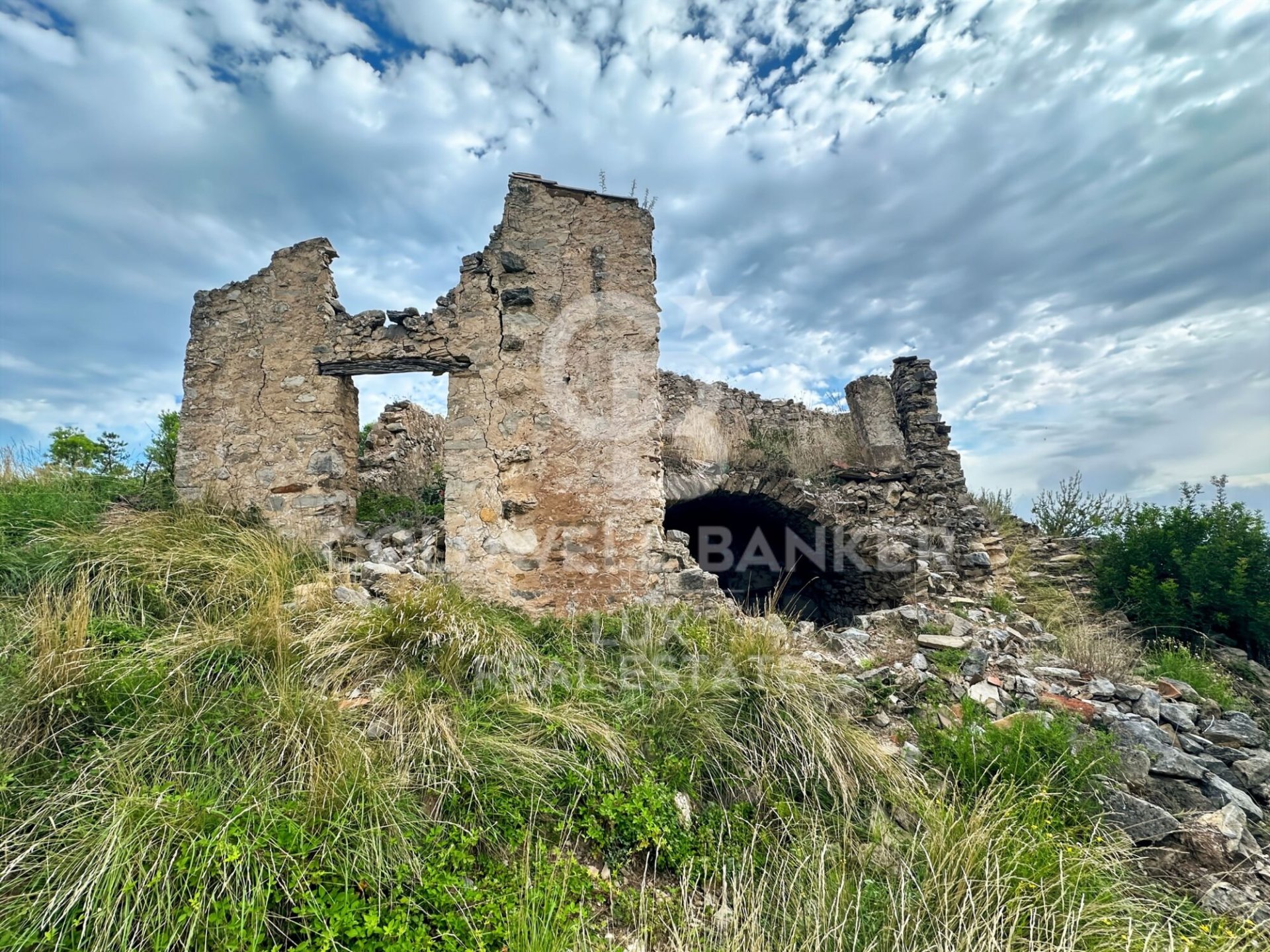 Parcela en Girona, Gerona, España 748972 m2 No. 178991