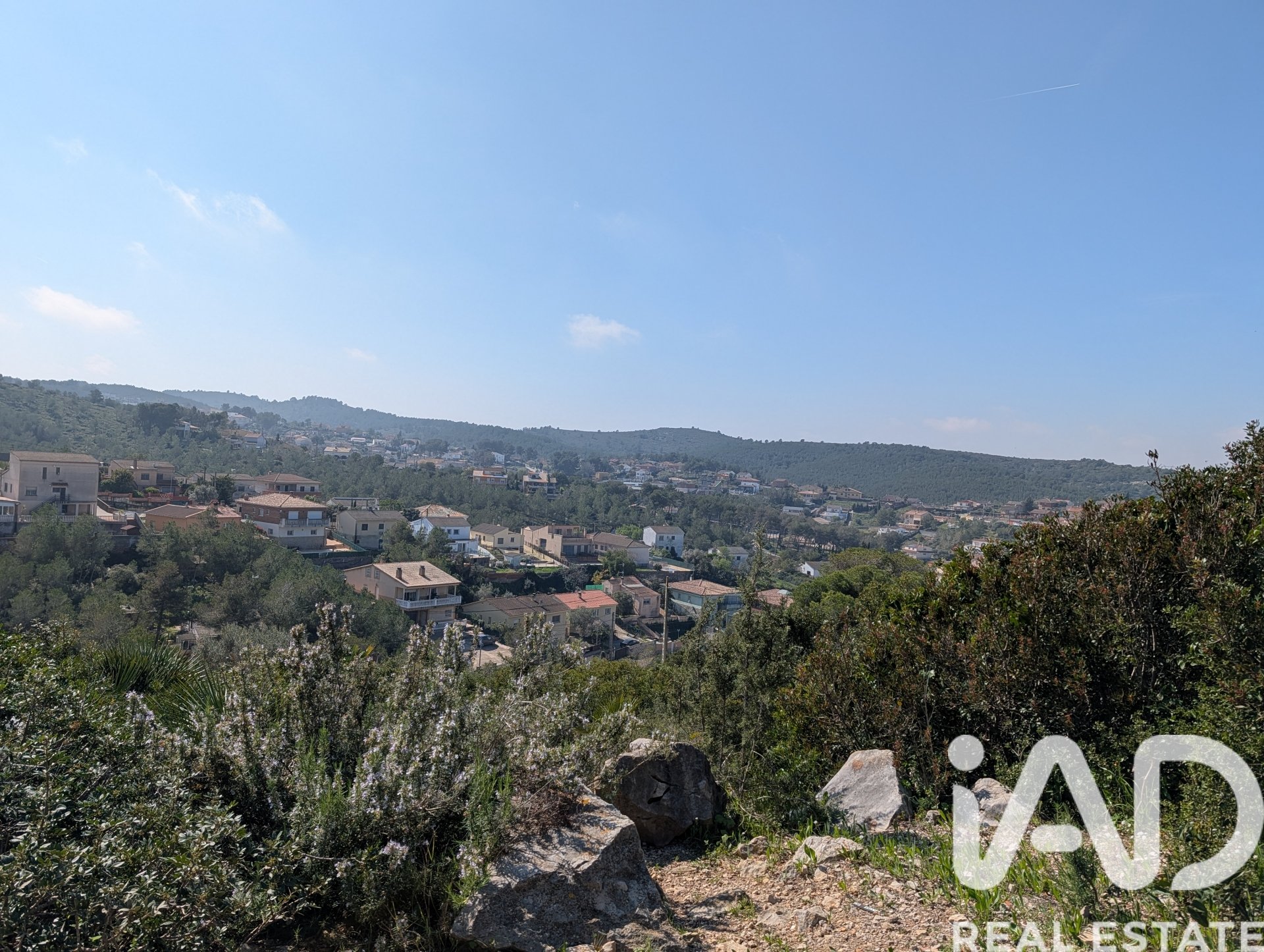 Land plot in Olerdola, Barcelona, Spain 603 sq.m. No. 185106
