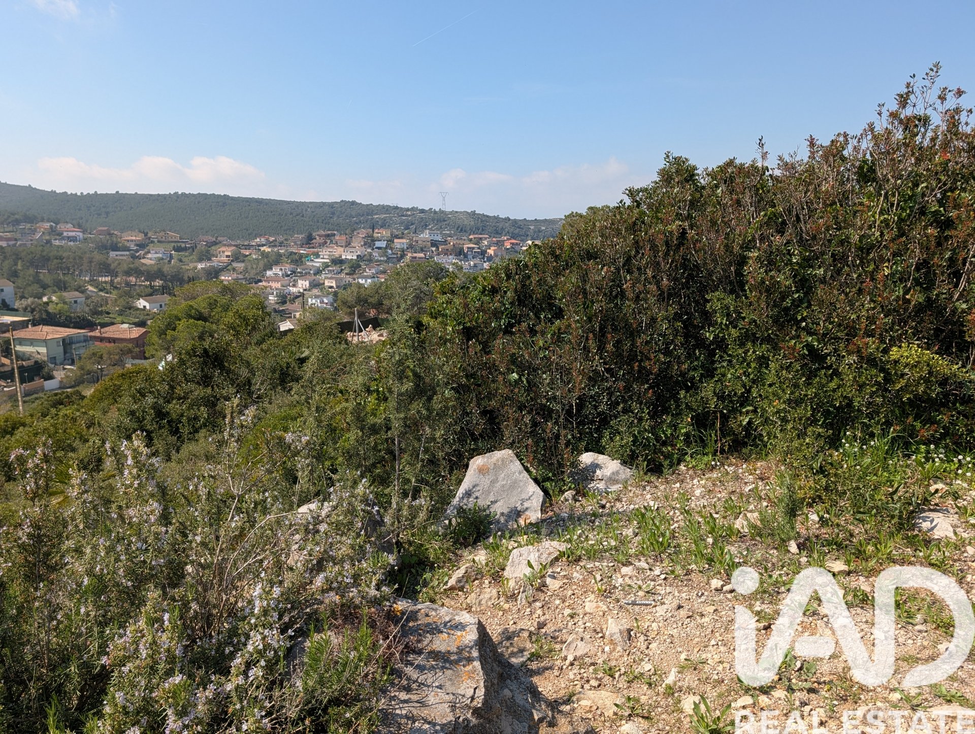 Land plot in Olerdola, Barcelona, Spain 603 sq.m. No. 185106