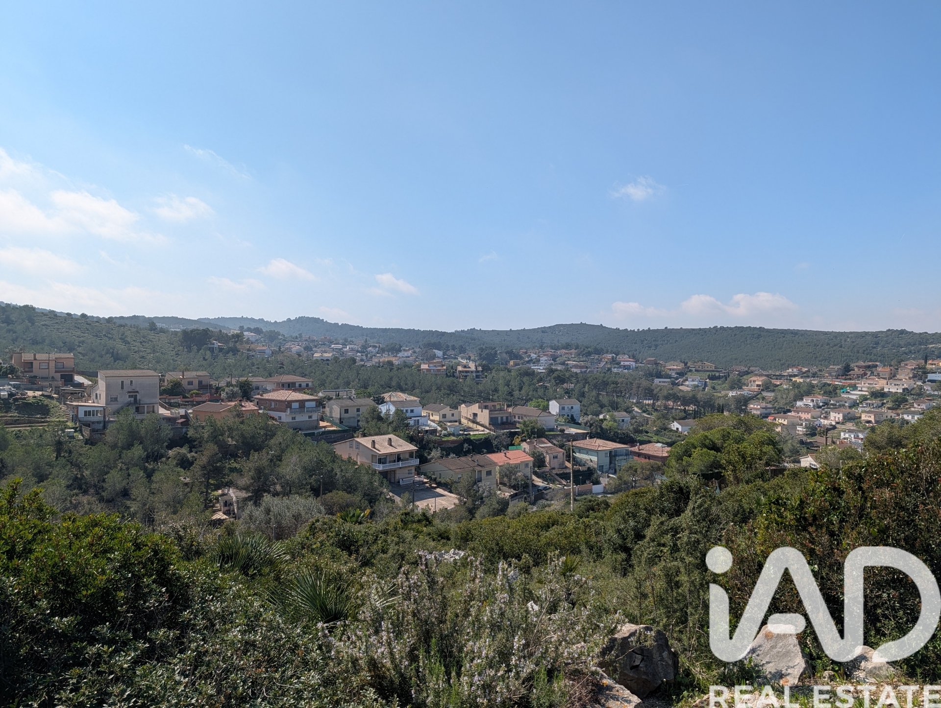 Land plot in Olerdola, Barcelona, Spain 603 sq.m. No. 185106