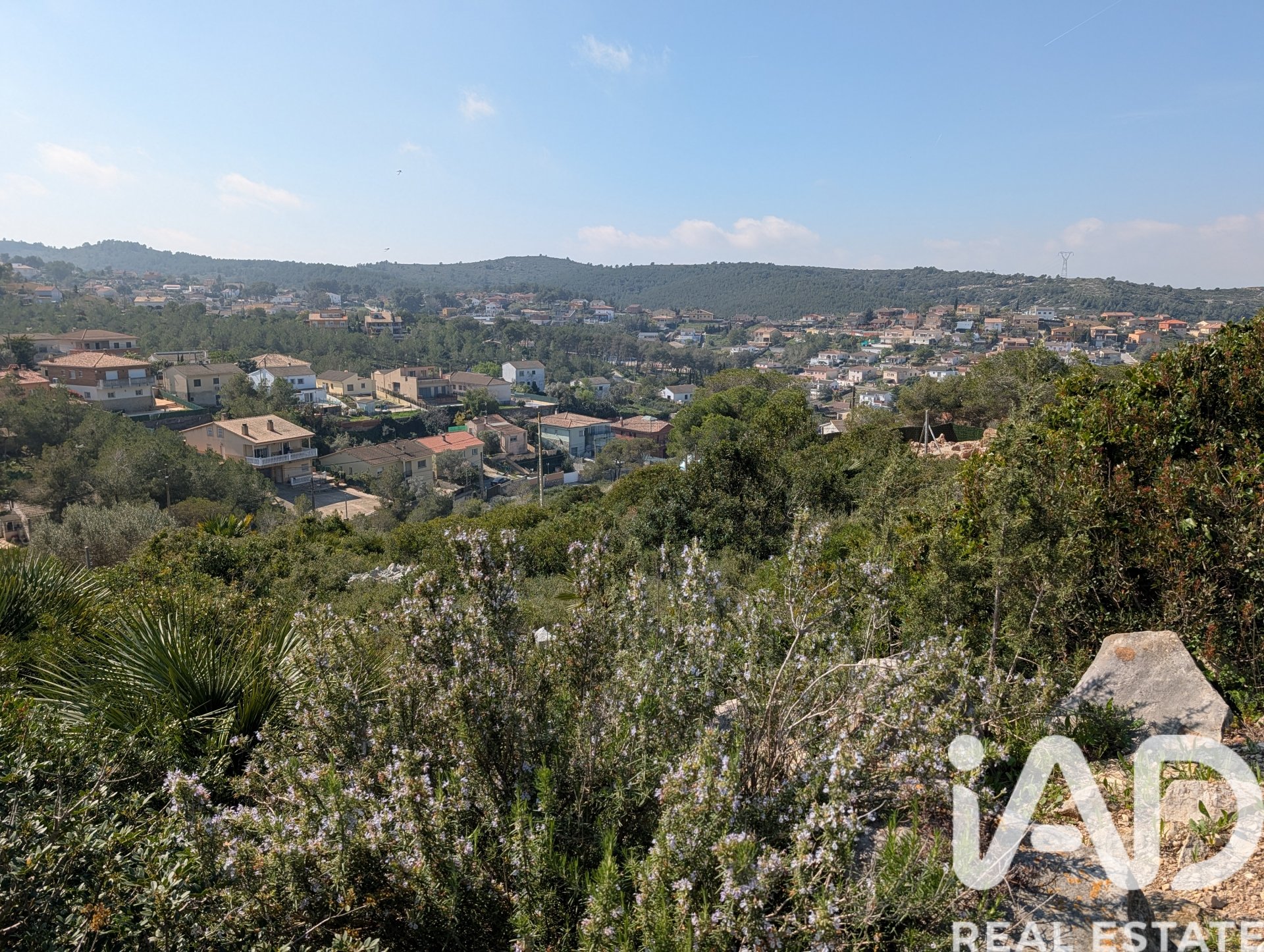 Land plot in Olerdola, Barcelona, Spain 603 sq.m. No. 185106
