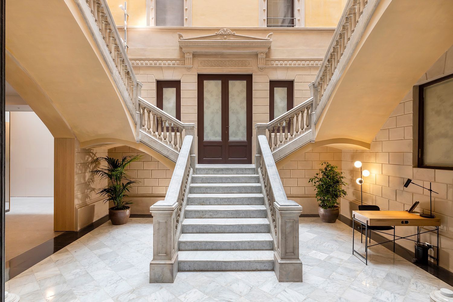 Apartamento en Barcelona, España 4 dormitorios, 185 m2 No. 186998