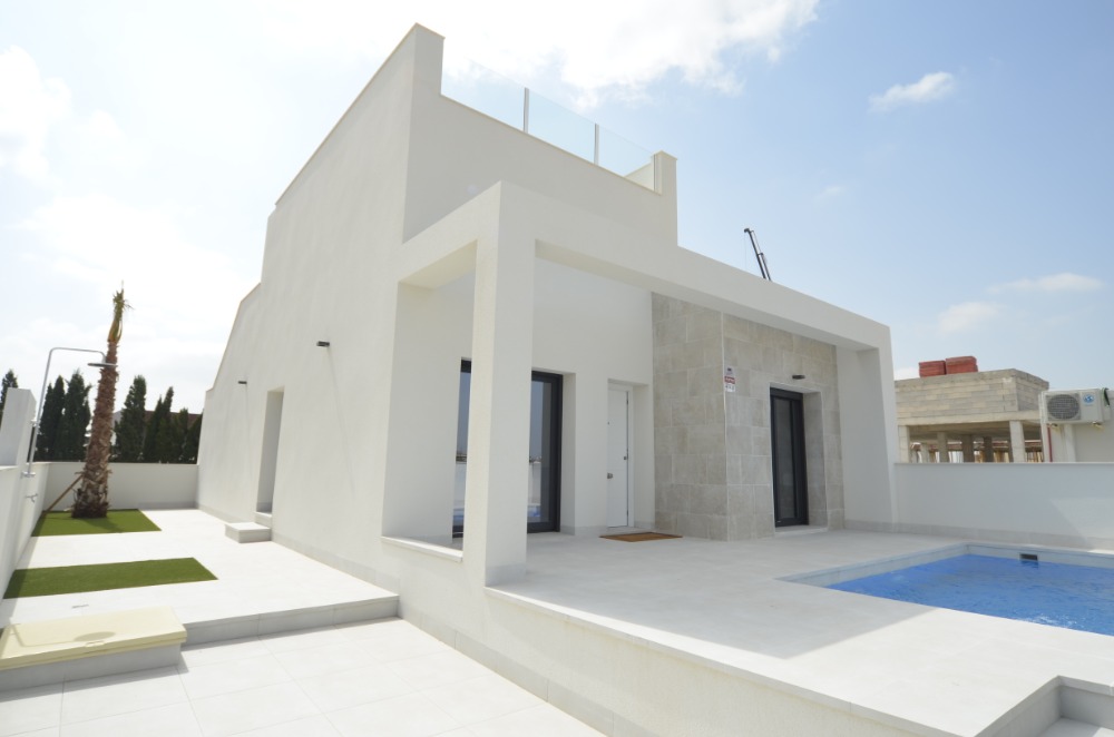 Villa à Daya Nueva, Alicante, Espagne 3 chambres,  No. 81055