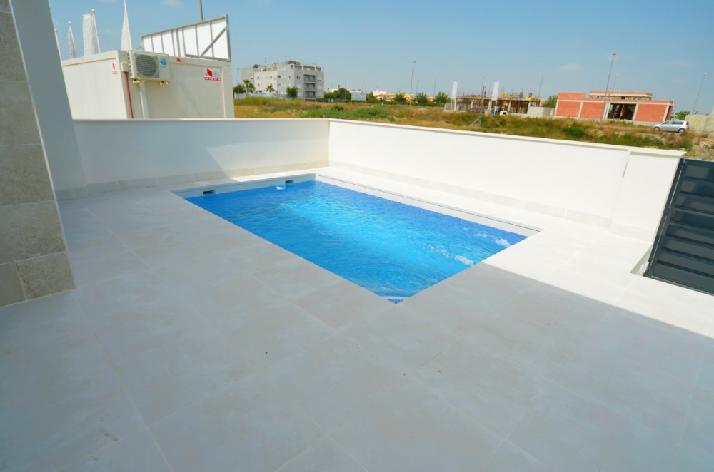 Villa à Daya Nueva, Alicante, Espagne 3 chambres,  No. 81055