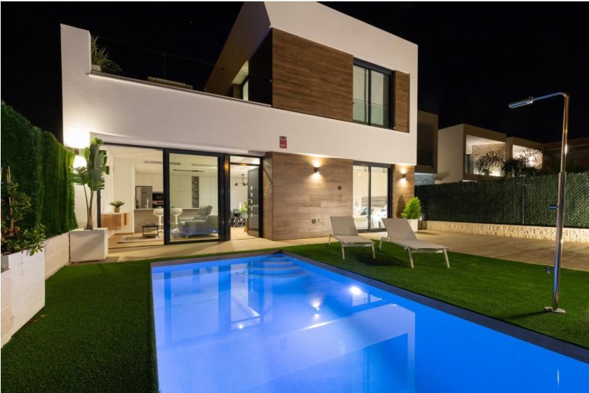 Villa in El Campello, Alicante, Spanien 3 Schlafzimmer,  Nr. 81053