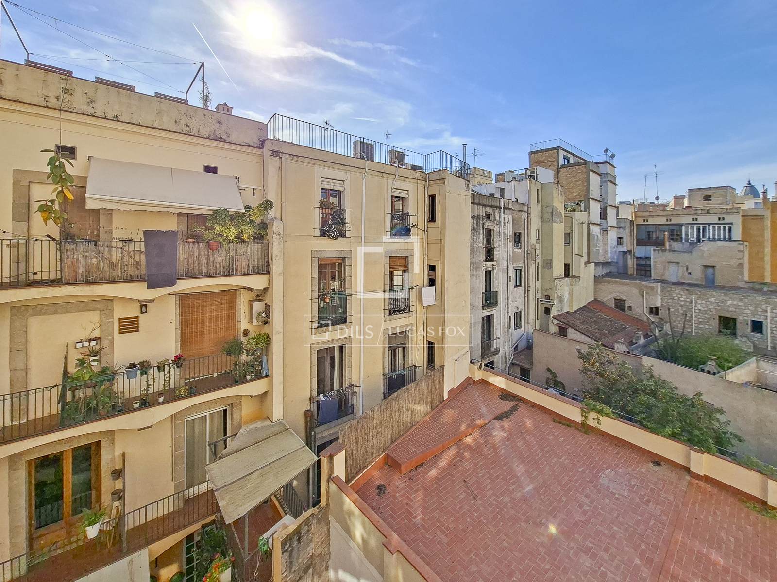 Dzīvoklis Barcelona, Spānijā 4 istabas, 156 m2 Nr. 168298