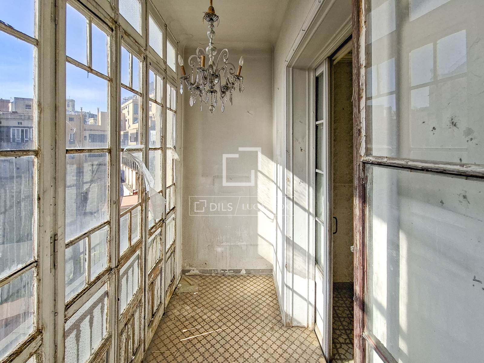 Dzīvoklis Barcelona, Spānijā 4 istabas, 156 m2 Nr. 168298