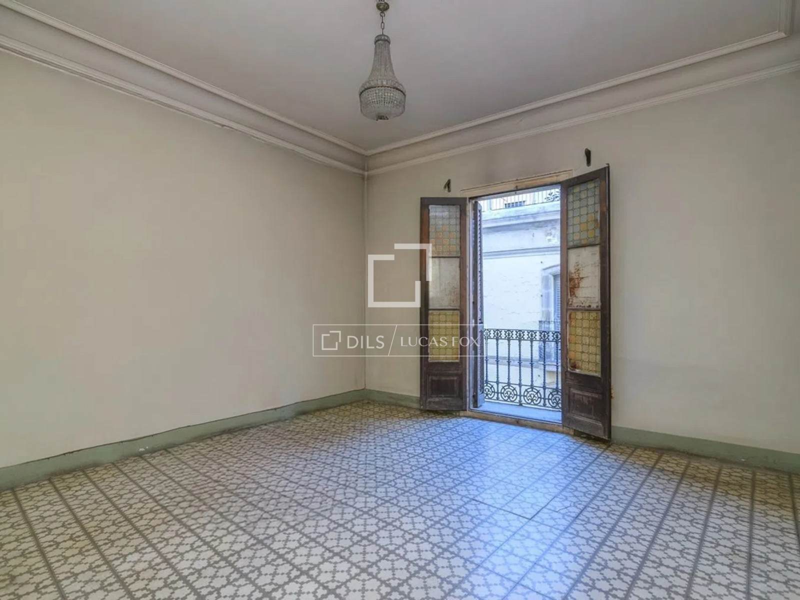 Dzīvoklis Barcelona, Spānijā 4 istabas, 156 m2 Nr. 168298